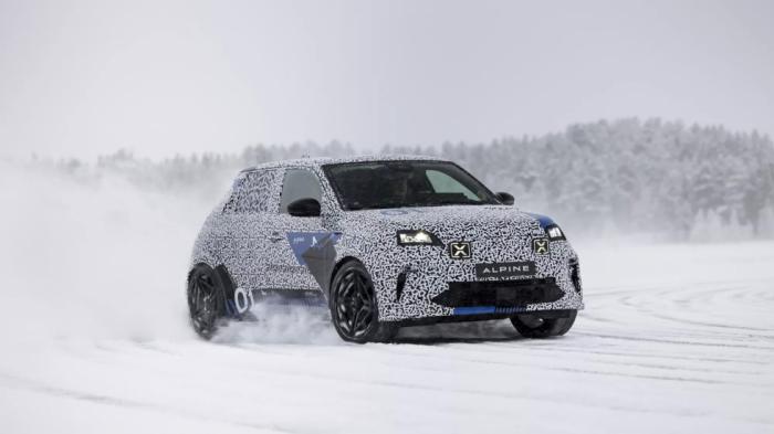 Καμουφλαρισμένο Alpine A290 δοκιμαζόταν στον αρκτικό κύκλο Καμουφλαρισμένο Alpine A290 δοκιμαζόταν στον αρκτικό κύκλο